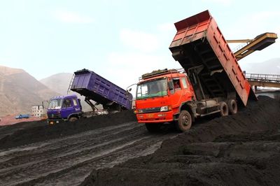 鐵路運(yùn)輸停擺危機(jī)下，攀鋼原燃料供應(yīng)鏈的挑戰(zhàn)與廣告設(shè)計(jì)的應(yīng)對(duì)策略